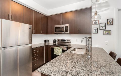 Photo 10 at 204 - 128 Grovewood Common, GO Glenorchy, Oakville