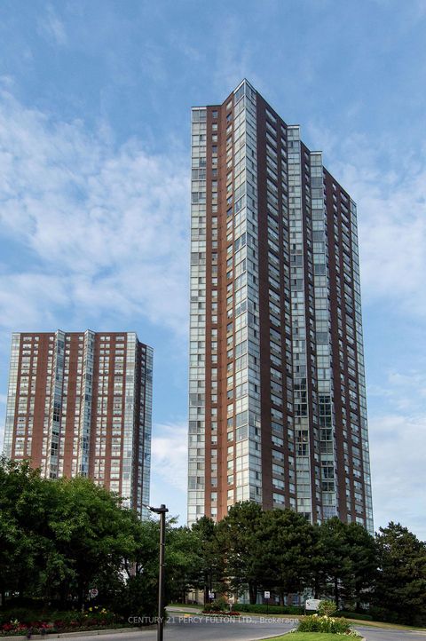 Photo 1 at 2105 - 5 Concorde Place, Don Mills, Toronto