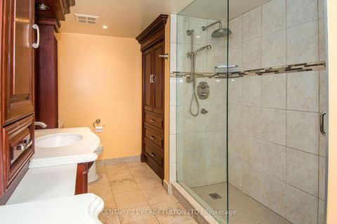 Photo 8 at 2105 - 5 Concorde Place, Don Mills, Toronto