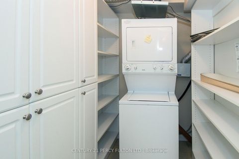 Photo 15 at 2105 - 5 Concorde Place, Don Mills, Toronto