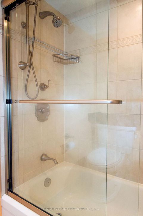 Photo 16 at 2105 - 5 Concorde Place, Don Mills, Toronto