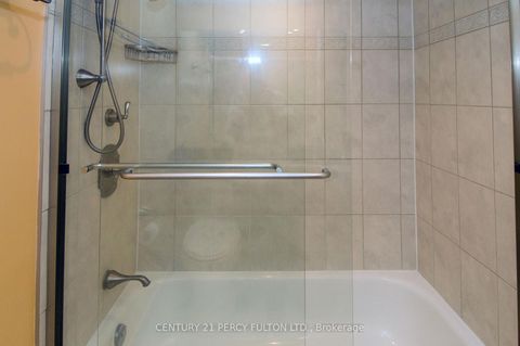 Photo 17 at 2105 - 5 Concorde Place, Don Mills, Toronto