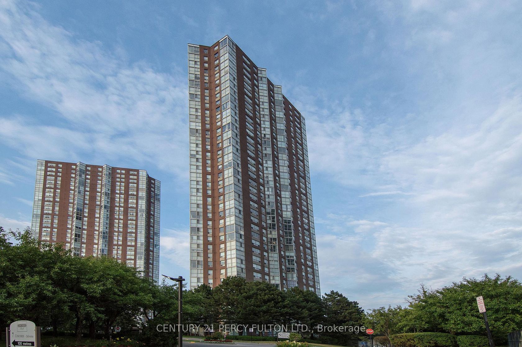 2105 - 5 Concorde Place, Don Mills, Toronto by Loree Meneguzzi Real Estate 2105 - 5 Concorde Place, Don Mills, Toronto