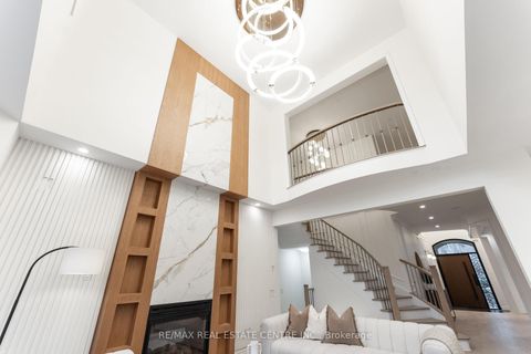 Photo 9 at 3352 Petrie Way, BR Bronte, Oakville