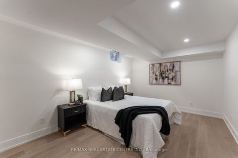 Photo 35 at 3352 Petrie Way, BR Bronte, Oakville