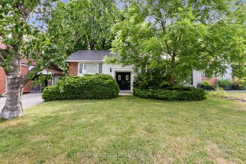 Photo 0 at 27 Elfreda Boulevard, Birchmount, Toronto