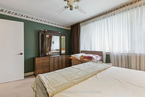 Photo 28 at 27 Elfreda Boulevard, Birchmount, Toronto