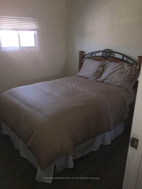 Photo 8 at 313 Murray Ross Parkway, York University Heights, Toronto