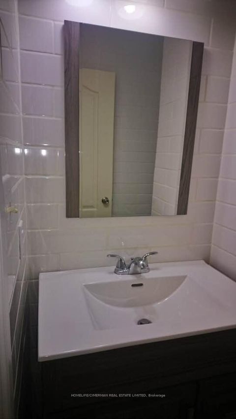 Photo 18 at 313 Murray Ross Parkway, York University Heights, Toronto