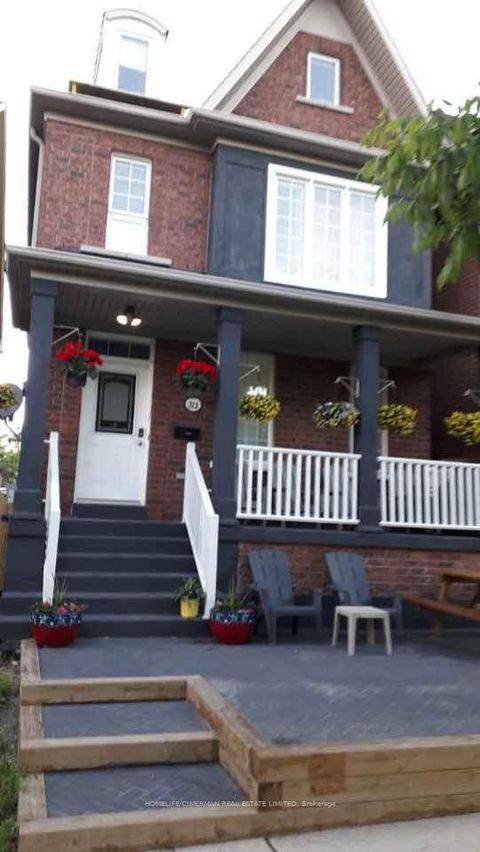 Photo 25 at 313 Murray Ross Parkway, York University Heights, Toronto