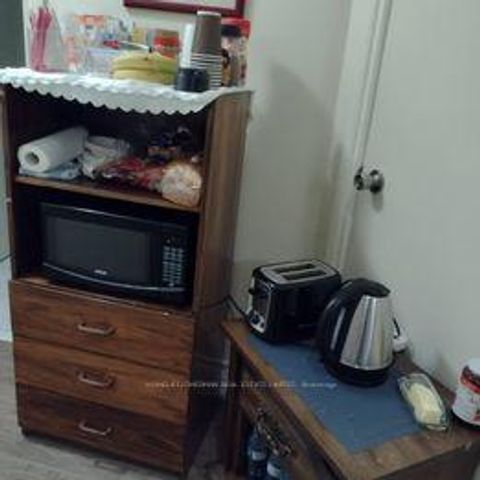 Photo 34 at 313 Murray Ross Parkway, York University Heights, Toronto