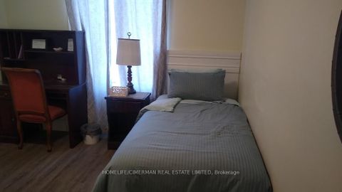 Photo 45 at 313 Murray Ross Parkway, York University Heights, Toronto
