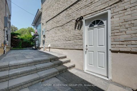 Photo 9 at 19 Bingham Street, North Richvale, Richmond Hill