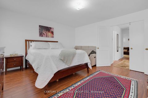 Photo 31 at 19 Bingham Street, North Richvale, Richmond Hill