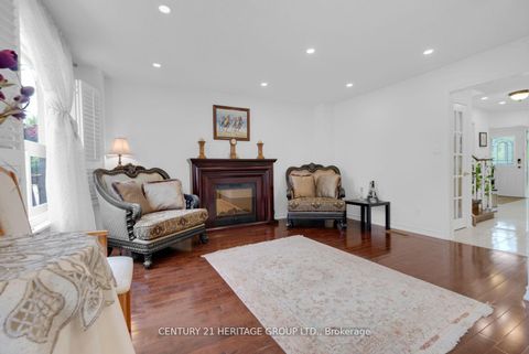 Photo 40 at 19 Bingham Street, North Richvale, Richmond Hill
