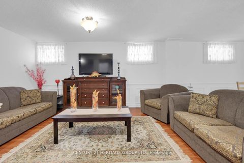 Photo 46 at 19 Bingham Street, North Richvale, Richmond Hill