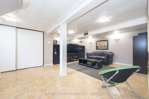 Photo 19 at 10 Chestnut Crescent, Birchmount, Toronto