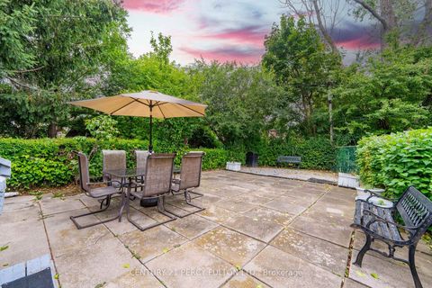 Photo 21 at 10 Chestnut Crescent, Birchmount, Toronto
