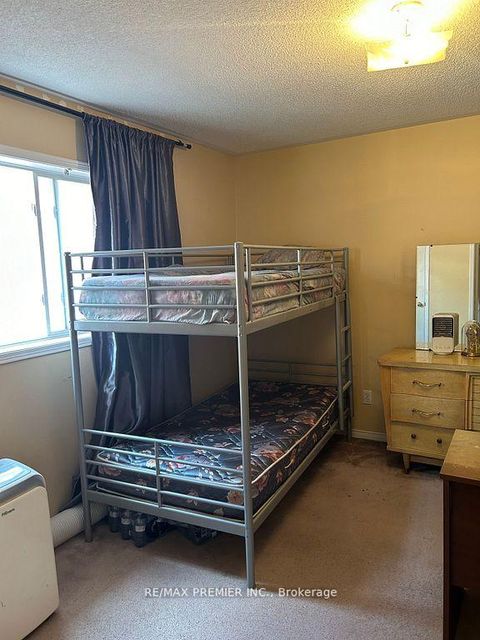 Photo 40 at 215 Drummond Drive, Maple, Vaughan