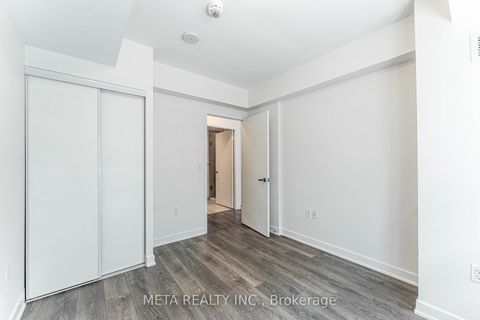 Photo 11 at 3606 - 99 Broadway Avenue, Mount Pleasant West, Toronto