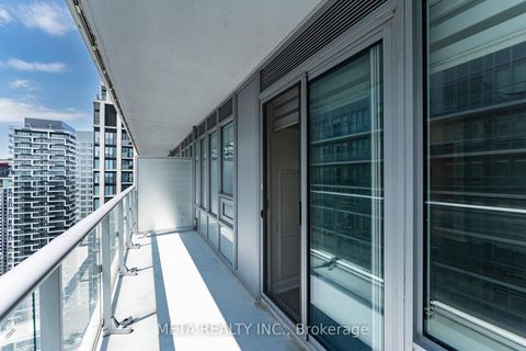 Photo 19 at 3606 - 99 Broadway Avenue, Mount Pleasant West, Toronto