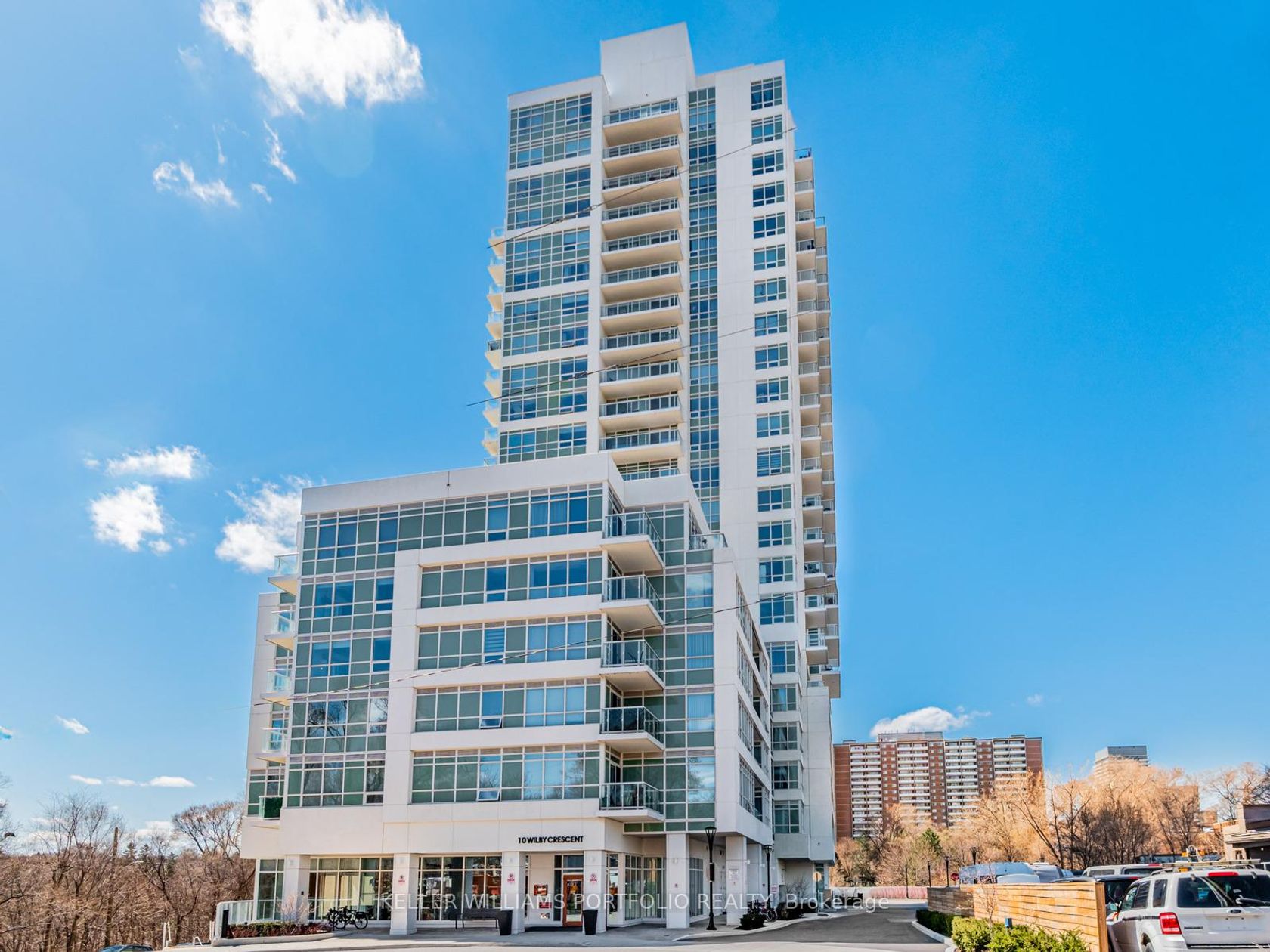 407 - 10 Wilby Crescent, Weston, Toronto 