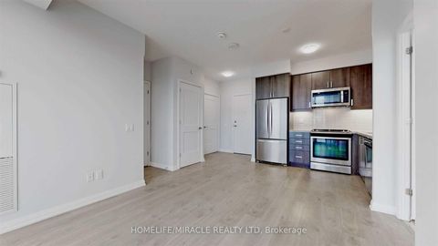 Photo 5 at 2914 - 7895 Jane Street, Concord, Vaughan