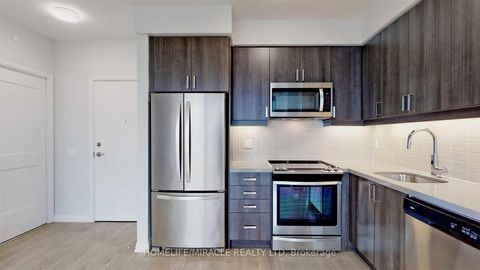 Photo 9 at 2914 - 7895 Jane Street, Concord, Vaughan