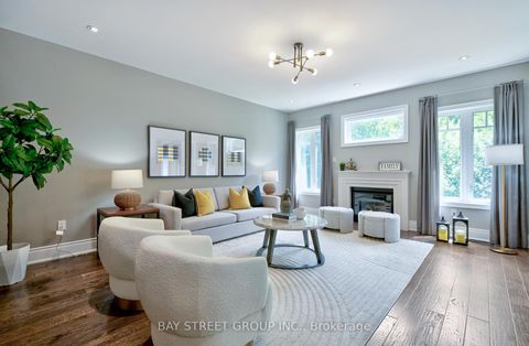 Photo 13 at 67 Meadowsweet Lane, Oak Ridges Lake Wilcox, Richmond Hill