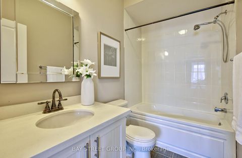 Photo 24 at 67 Meadowsweet Lane, Oak Ridges Lake Wilcox, Richmond Hill