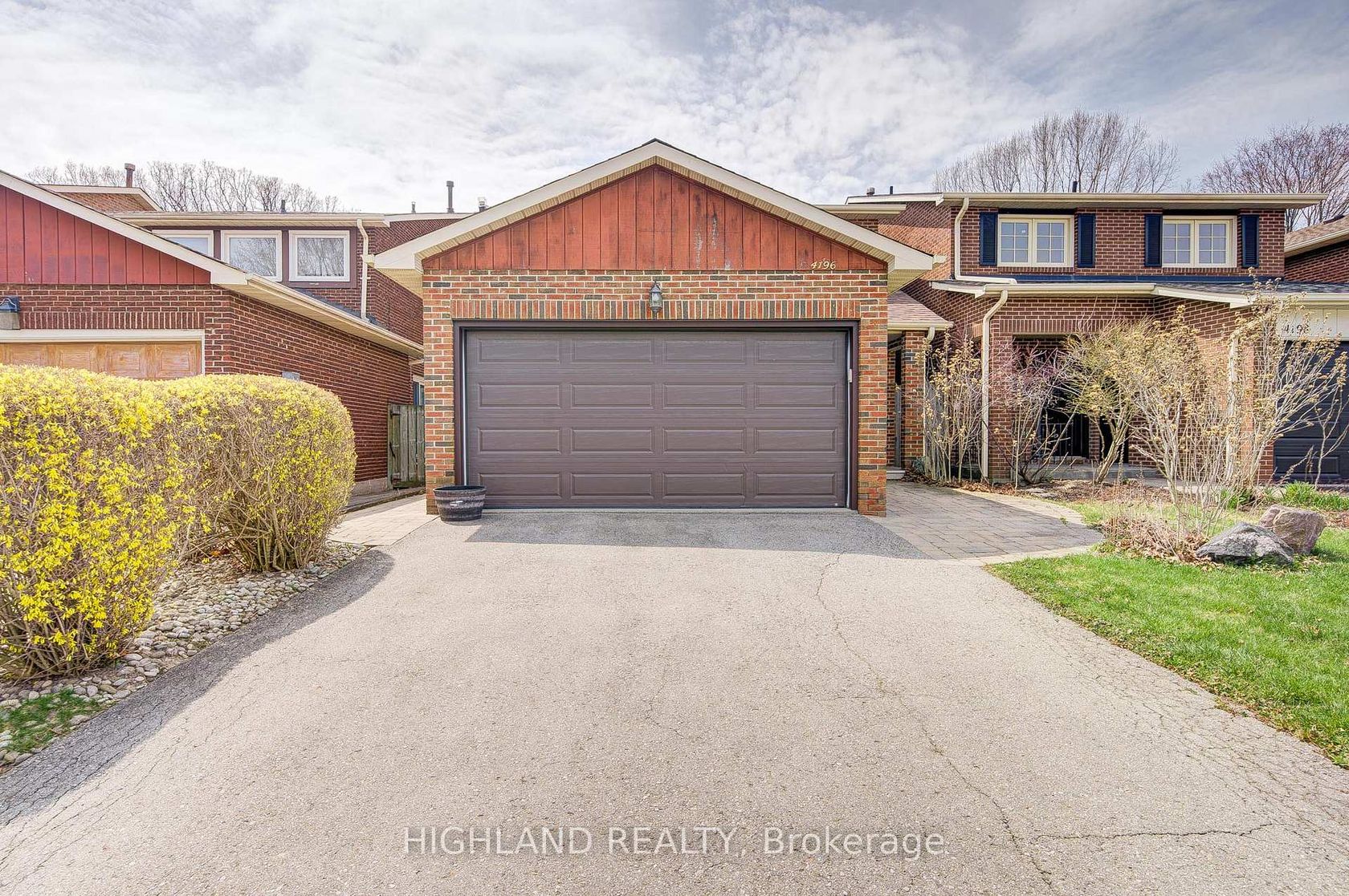 4196 Treetop Crescent, Erin Mills, Mississauga 