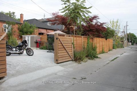 Photo 15 at 226 Donlands Avenue, East York, Toronto
