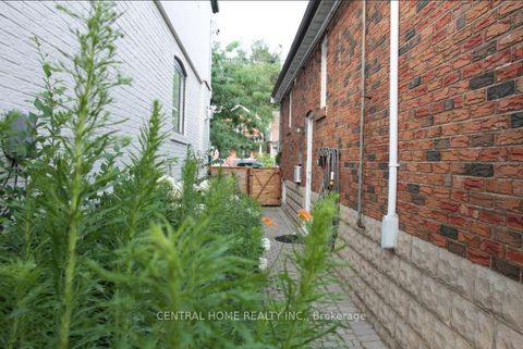 Photo 16 at 226 Donlands Avenue, East York, Toronto