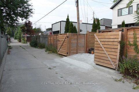 Photo 17 at 226 Donlands Avenue, East York, Toronto