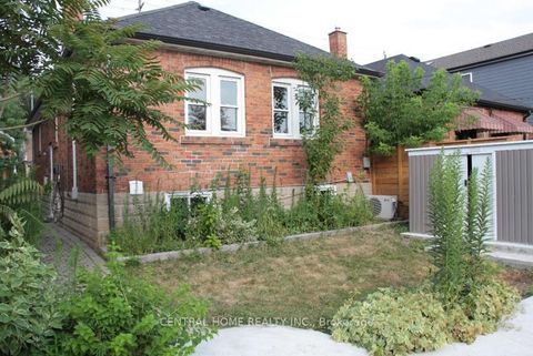 Photo 18 at 226 Donlands Avenue, East York, Toronto