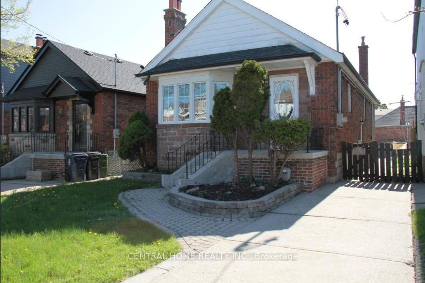 226 Donlands Avenue, East York, Toronto 