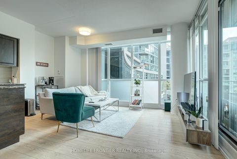 Photo 10 at 383 - 209 Fort York Boulevard, Niagara, Toronto