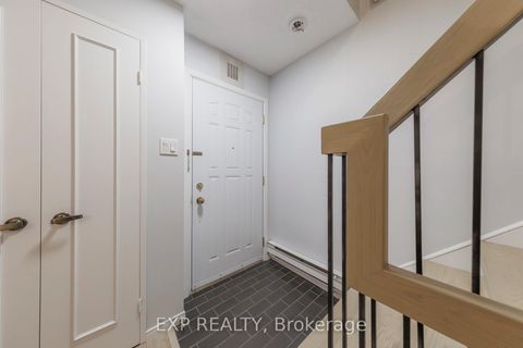 Photo 6 at 25 Dundonald Street, Yonge Corridor, Toronto