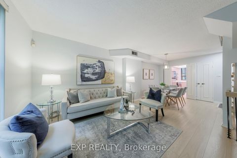Photo 9 at 25 Dundonald Street, Yonge Corridor, Toronto