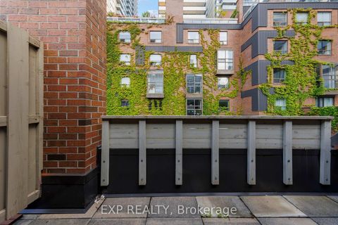 Photo 22 at 25 Dundonald Street, Yonge Corridor, Toronto