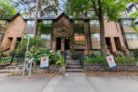 Photo 38 at 25 Dundonald Street, Yonge Corridor, Toronto