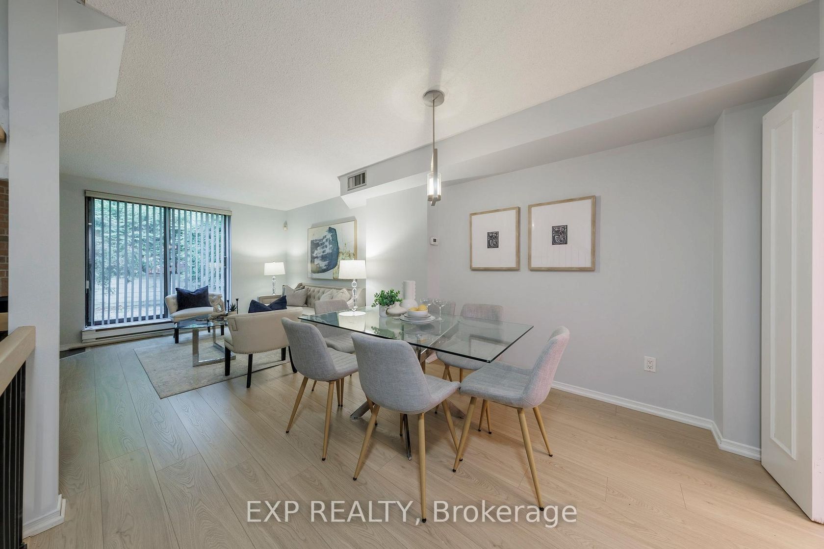 25 Dundonald Street, Yonge Corridor, Toronto 