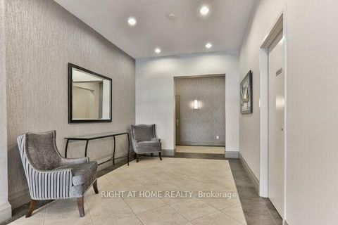 Photo 2 at PH1 - 3130 Yonge Street, Lawrence Park North, Toronto