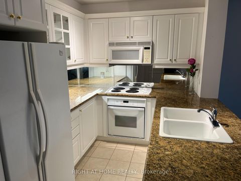 Photo 9 at PH1 - 3130 Yonge Street, Lawrence Park North, Toronto