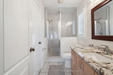 Photo 13 at 126 Josephine Road W, Vellore Village, Vaughan