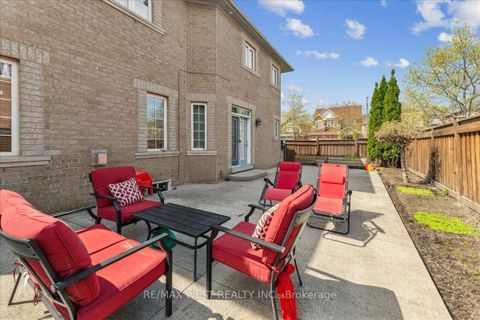 Photo 15 at 126 Josephine Road W, Vellore Village, Vaughan