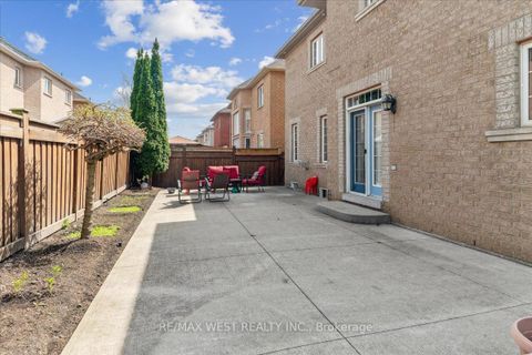 Photo 16 at 126 Josephine Road W, Vellore Village, Vaughan