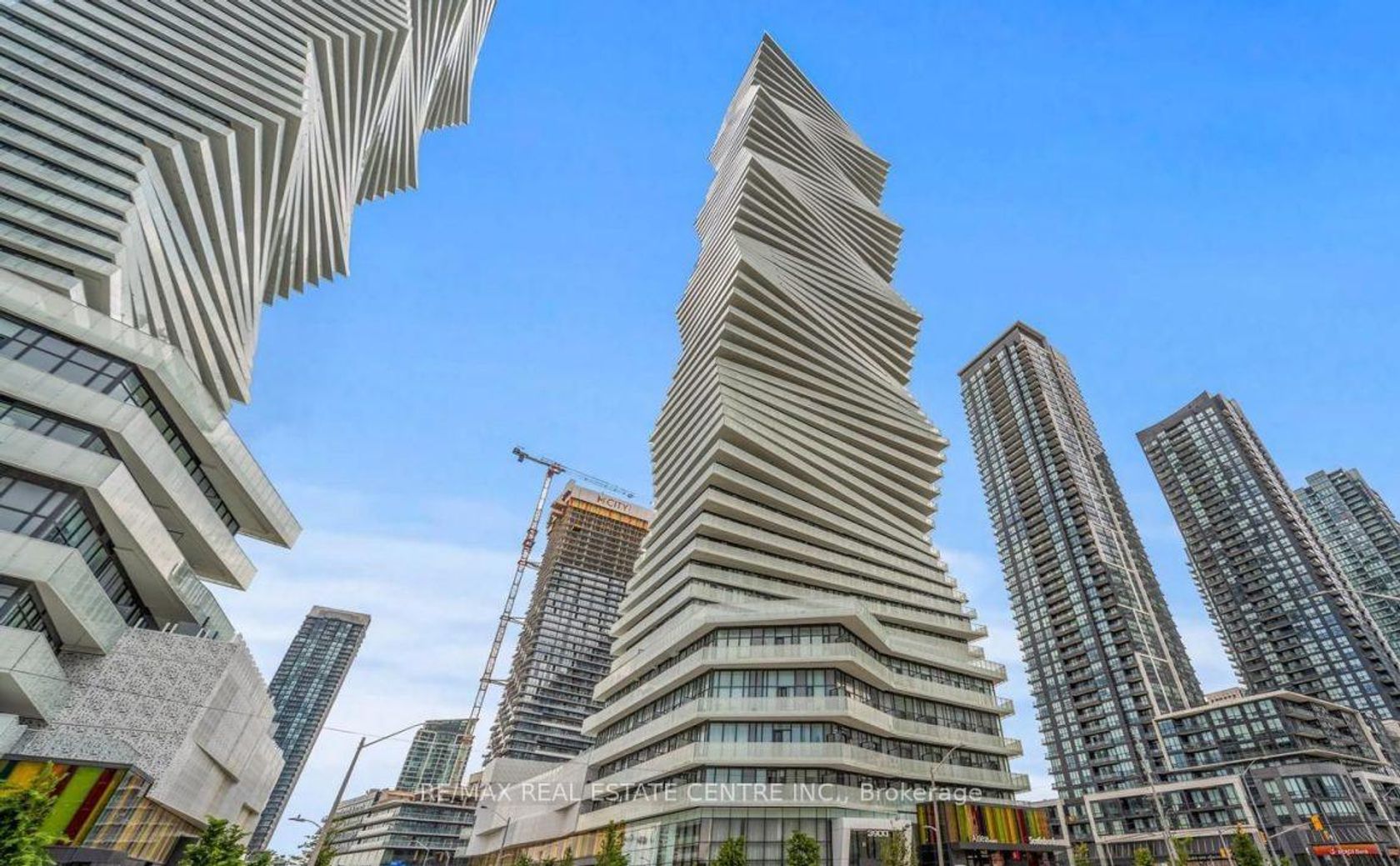 3602 - 3900 Confederation Parkway, City Centre, Mississauga 