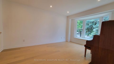 Photo 10 at 35 Wintermute Boulevard, Steeles, Toronto