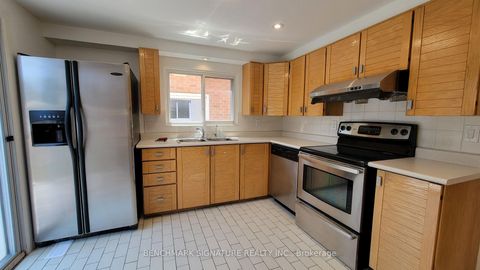 Photo 15 at 35 Wintermute Boulevard, Steeles, Toronto